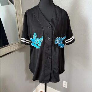 Cult Favorite Black Legend Baseball Jersey Size Large.